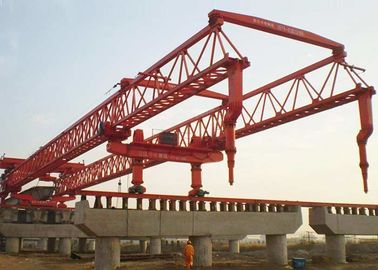 A viga de ponte instala o projeto do trânsito do trilho de Crane Trussed Type For Light do lançador do feixe
