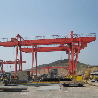Pórtico resistente personalizado Crane Warehouse 550KN 40M/MINUTO