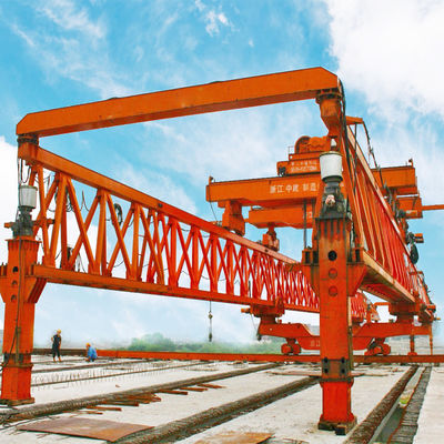 Tipo do fardo que lança a capacidade pesada 5m/Min de Crane Bridge Girder Erection Machine